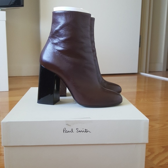 Boots - Picture 2 of 4